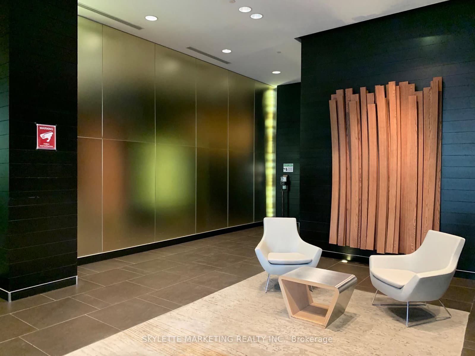 478 King Street W, Unit 1017 thumbnail 4