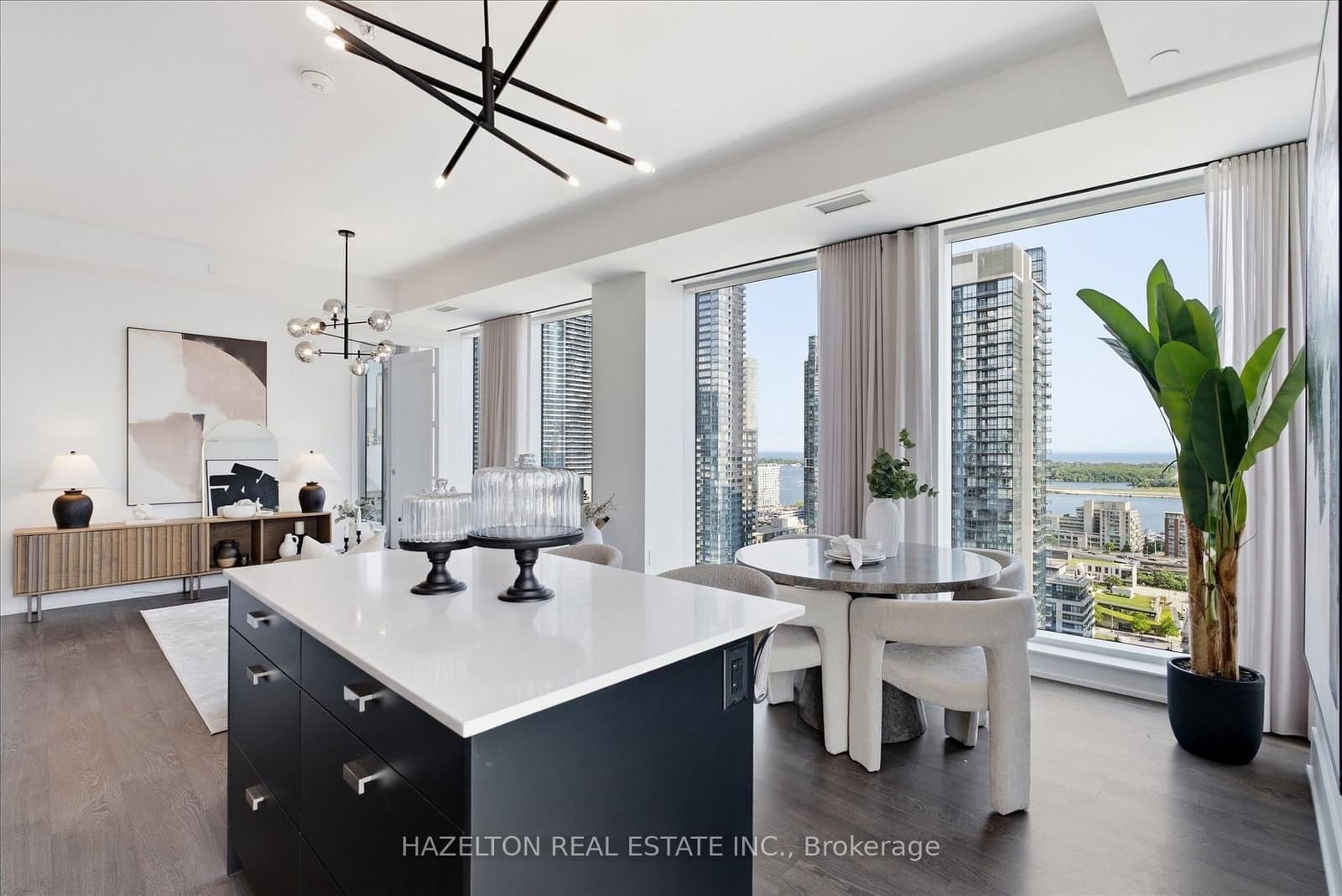 480 Front Street W, Unit 1915 thumbnail 15
