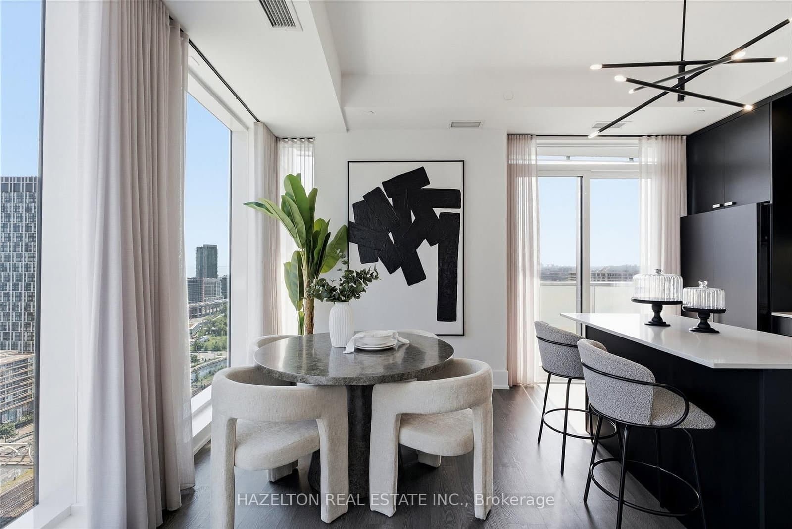 480 Front Street W, Unit 1915 thumbnail 20