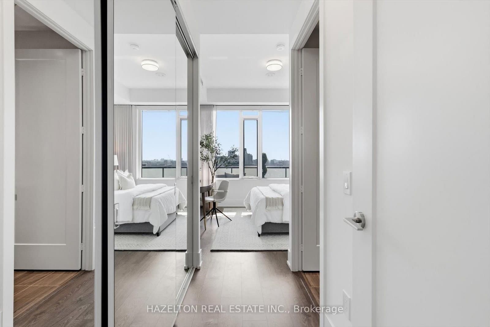 480 Front Street W, Unit 1915 thumbnail 23