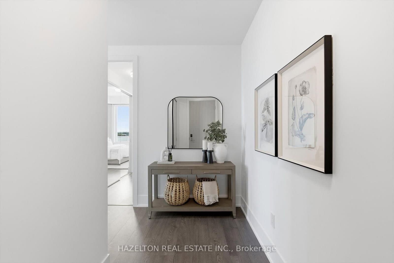 480 Front Street W, Unit 1915 thumbnail 3