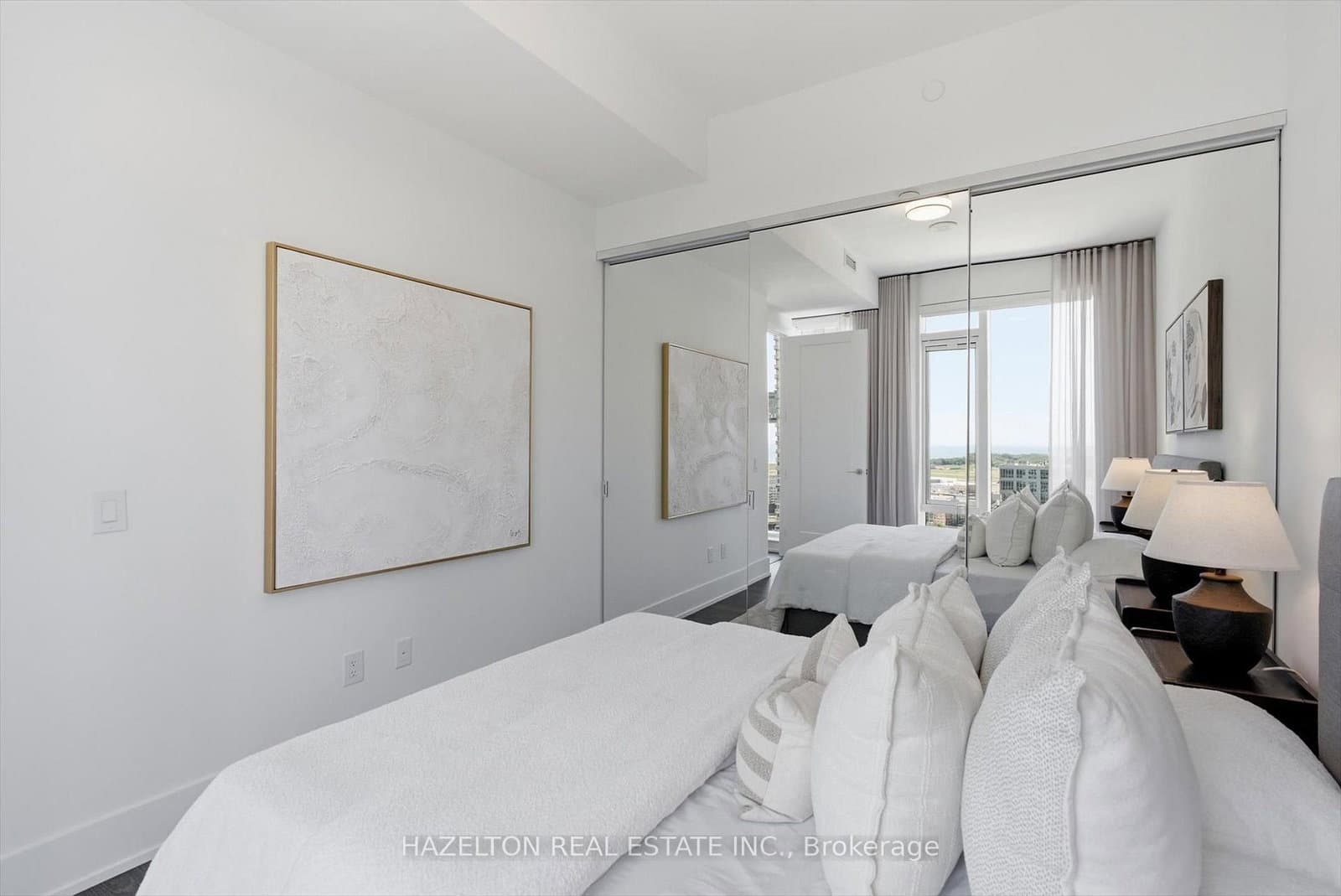480 Front Street W, Unit 1915 thumbnail 31