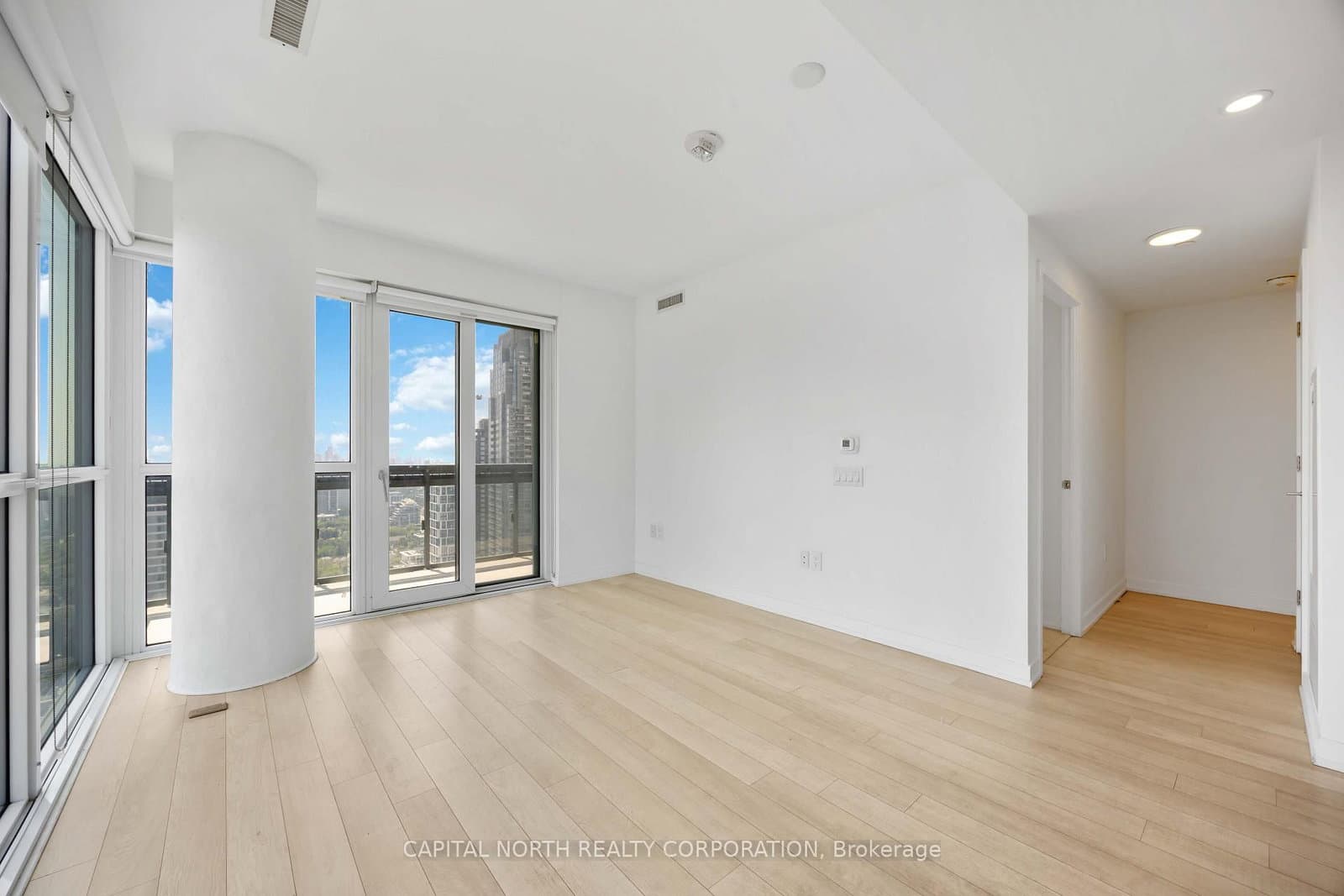 39 Roehampton Avenue, Unit 3103 thumbnail 10