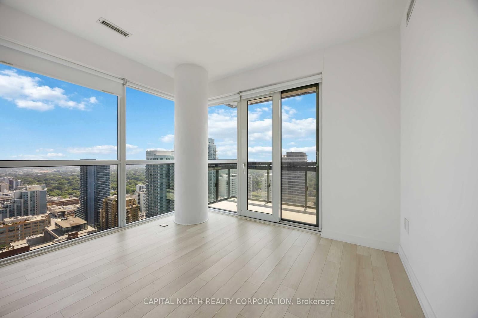 39 Roehampton Avenue, Unit 3103 thumbnail 12