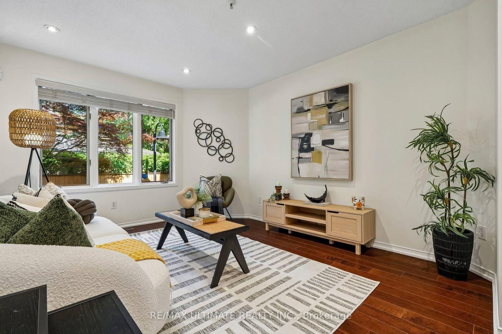 217 St. George Street, Unit 25 thumbnail 15