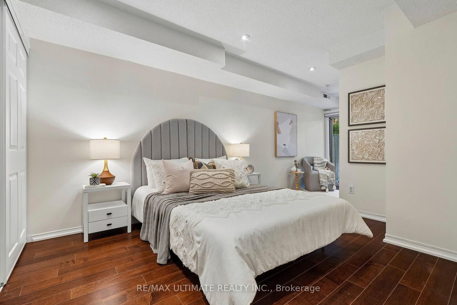 217 St. George Street, Unit 25 thumbnail 25