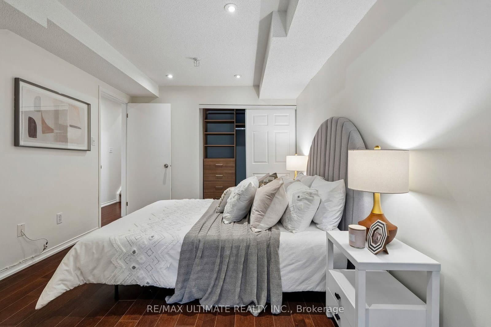 217 St. George Street, Unit 25 thumbnail 26
