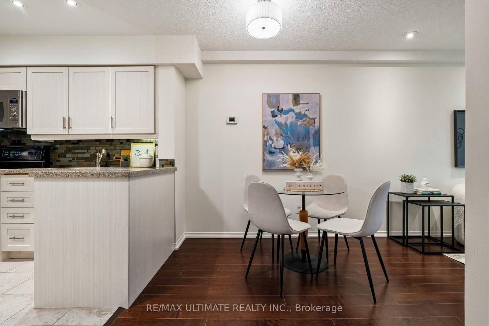 217 St. George Street, Unit 25 thumbnail 8