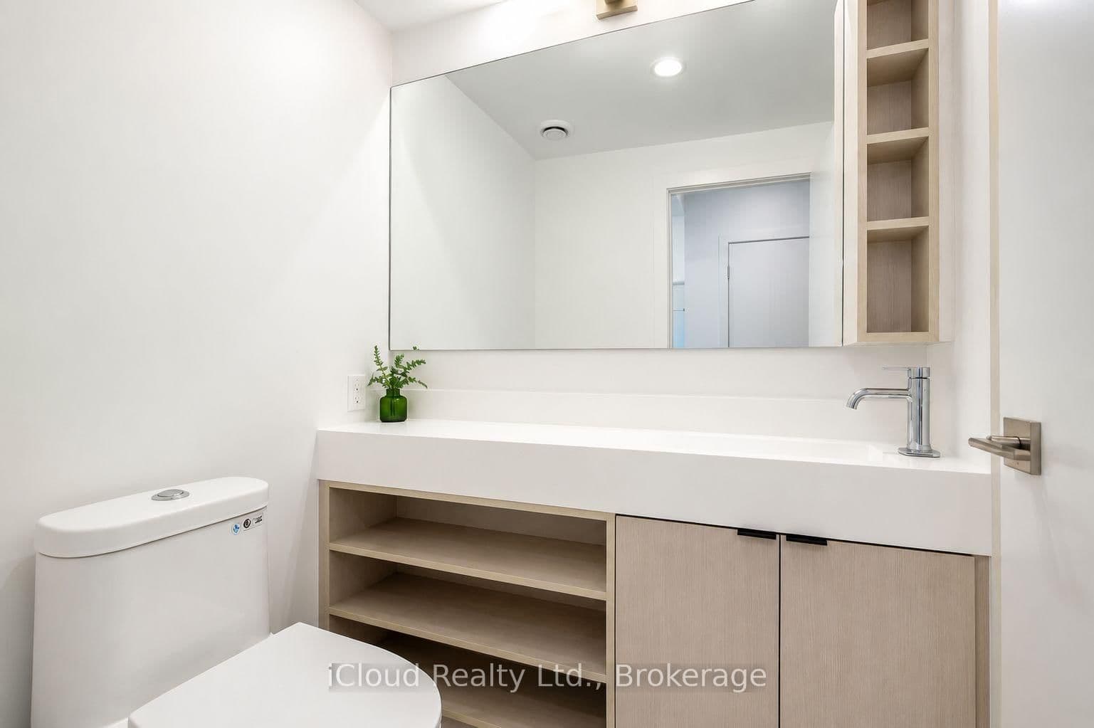 252 Church Street, Unit 4012 thumbnail 3