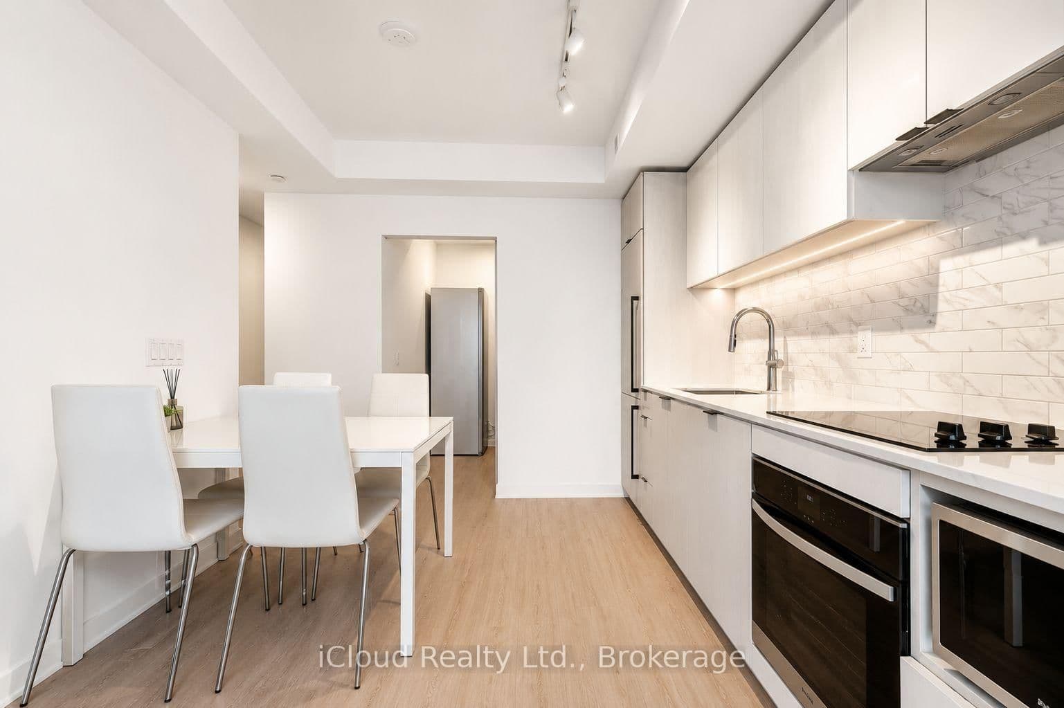 252 Church Street, Unit 4012 thumbnail 5