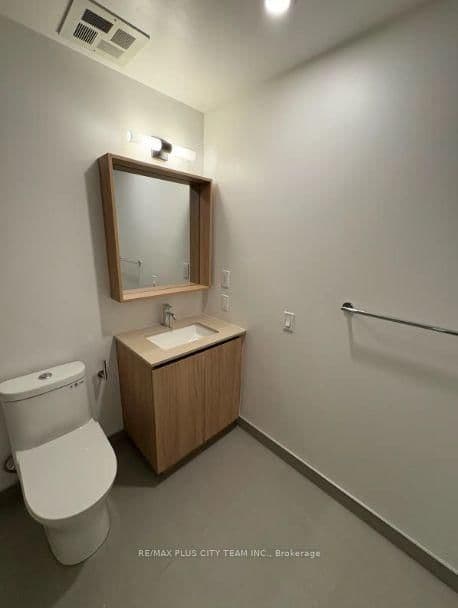 35 Parliament Street, Unit 502 thumbnail 7