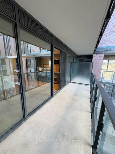 35 Parliament Street, Unit 502 thumbnail 8