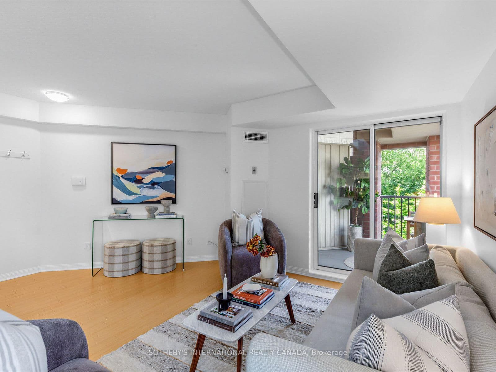 119 Merton Street, Unit 412 thumbnail 4