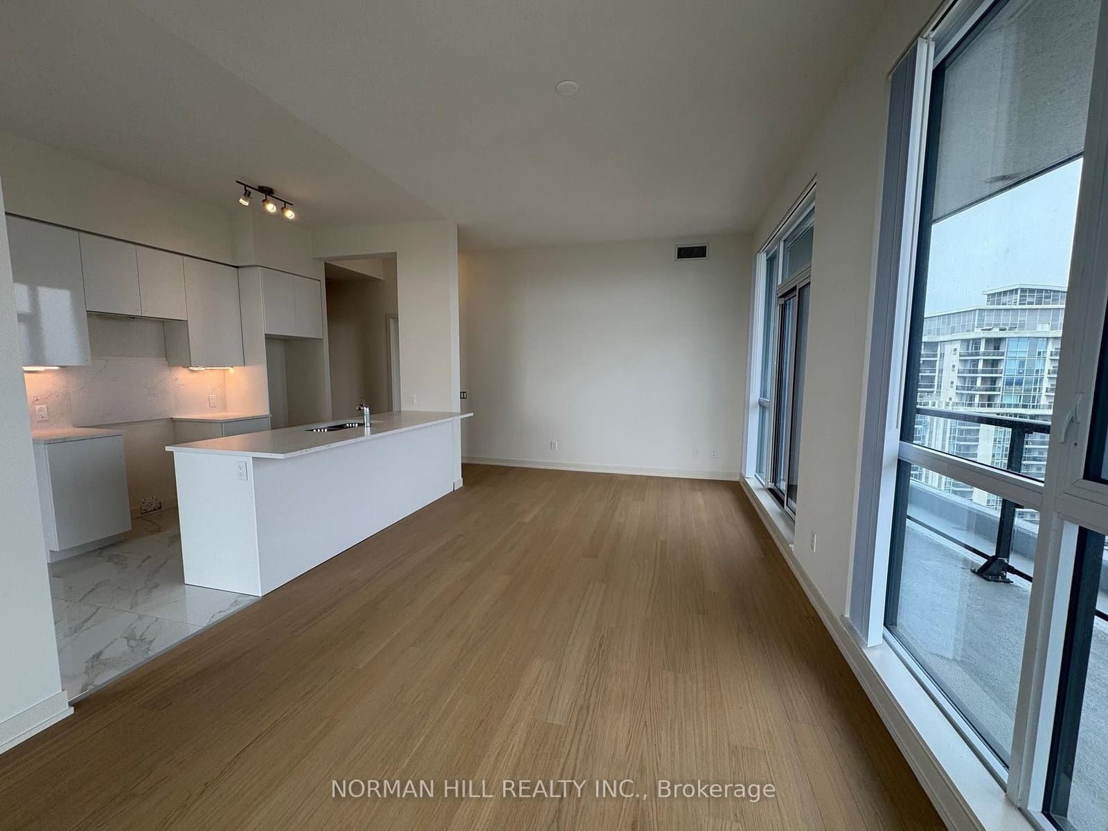 4955 Yonge Street, Unit PH119 thumbnail 7