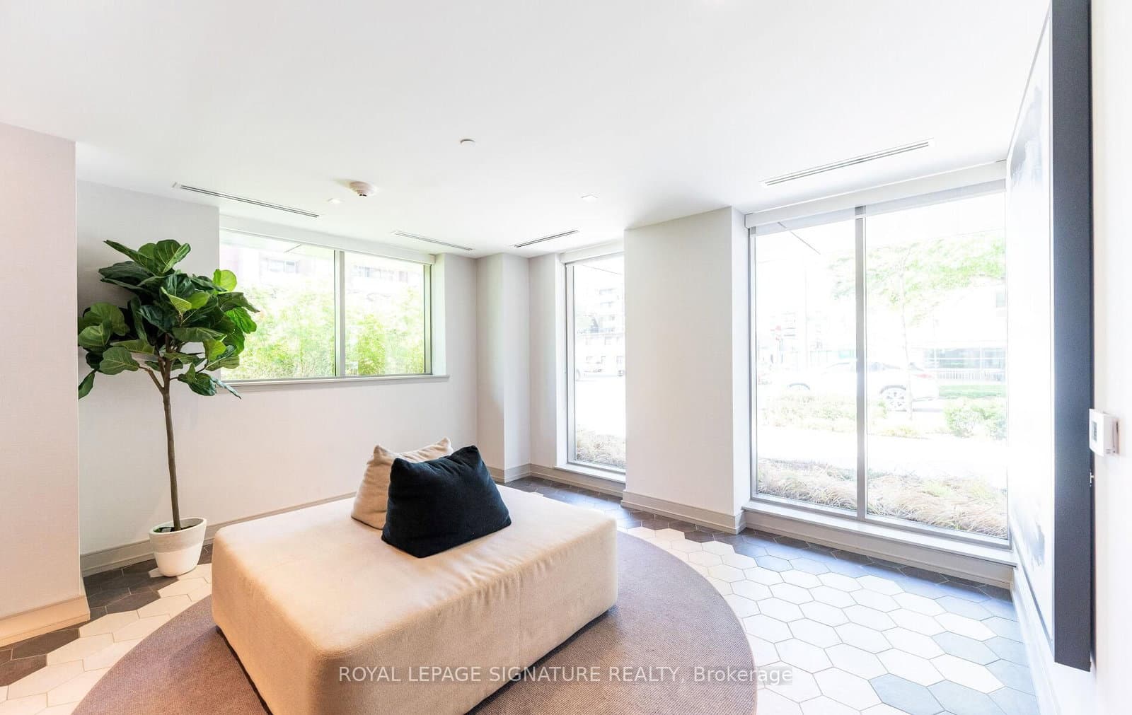 1 Cardiff Road, Unit 408 thumbnail 8