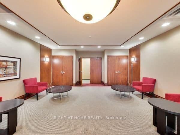 1121 Bay Street, Unit 1907 thumbnail 24