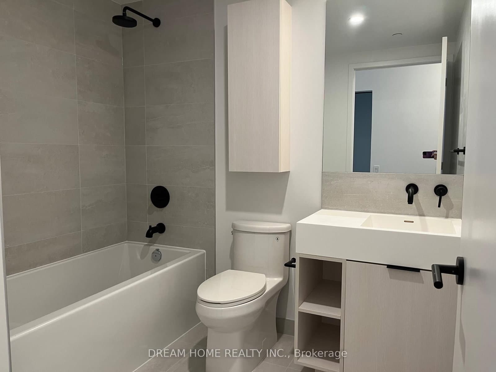 108 Peter Street, Unit 1205 thumbnail 7