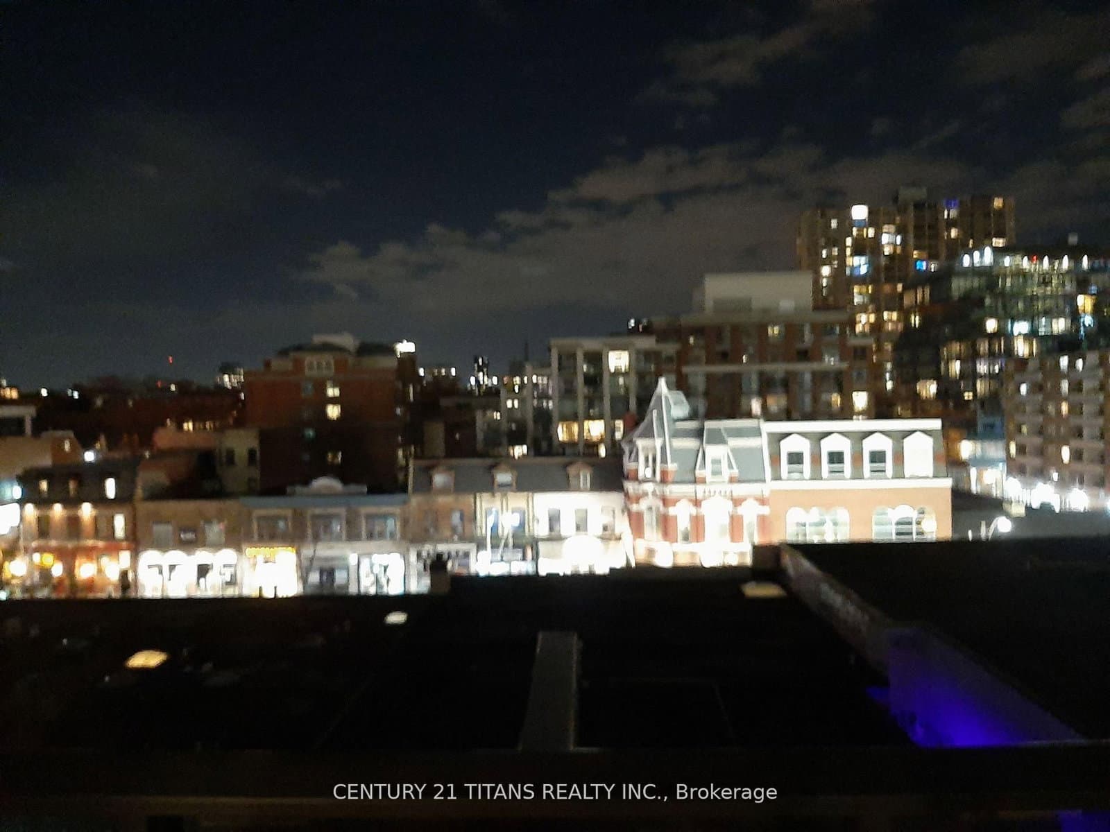 330 Richmond Street W, Unit 616 thumbnail 6