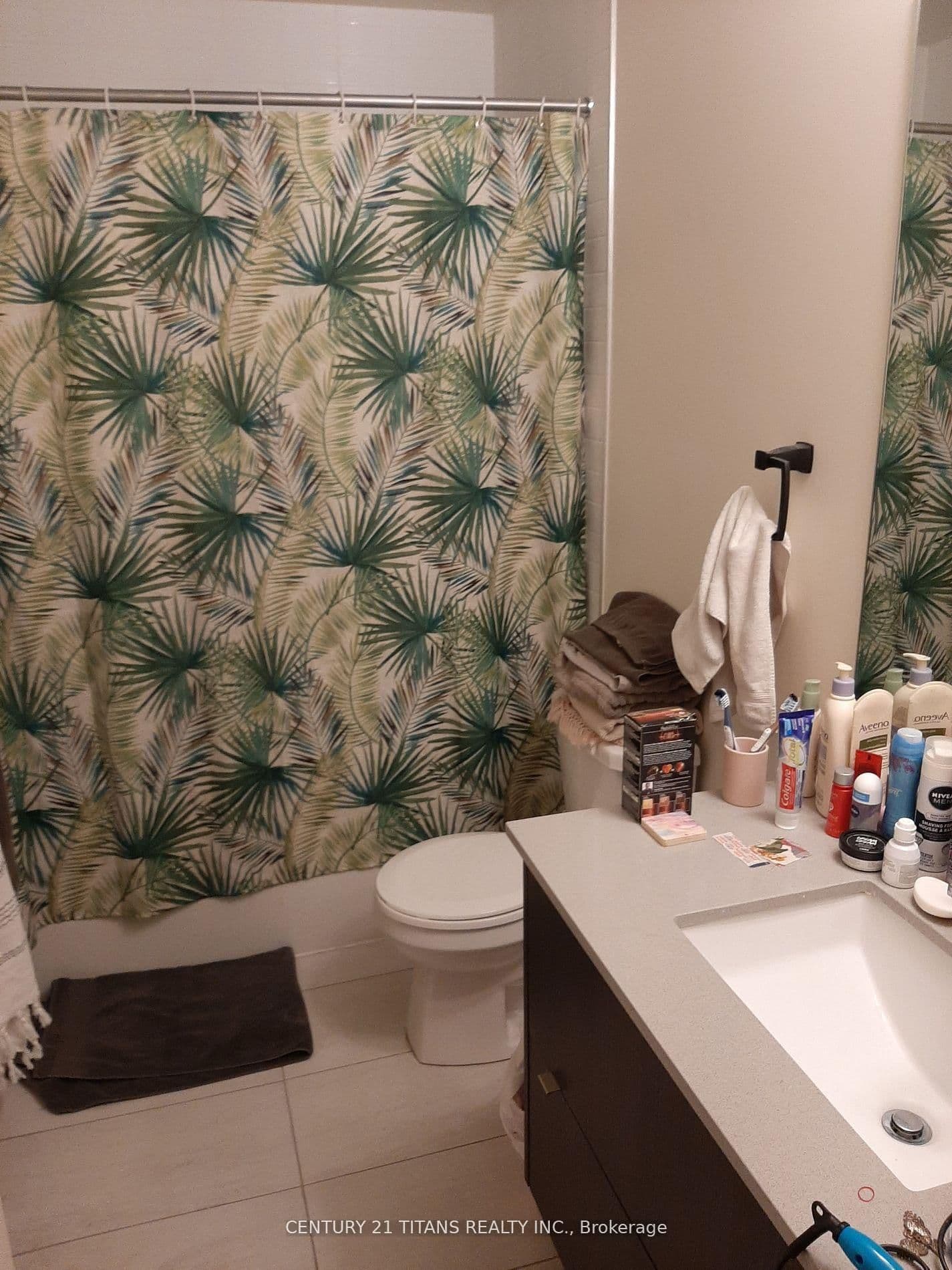 330 Richmond Street W, Unit 616 thumbnail 7