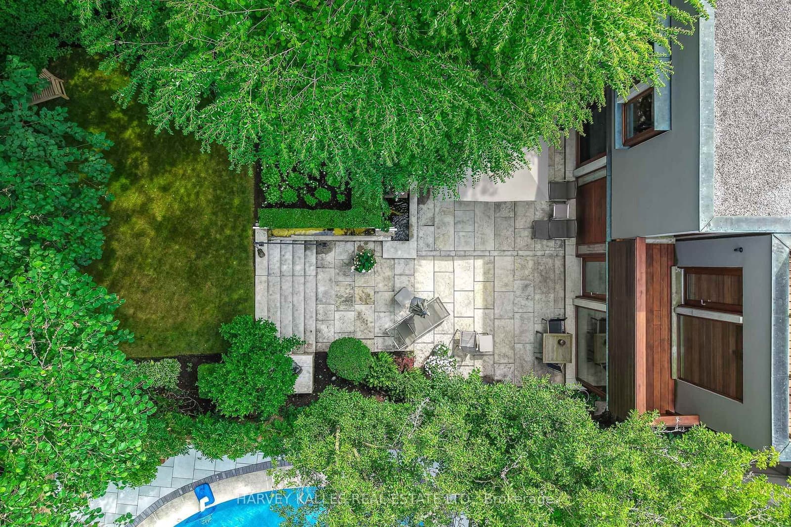 36 Millbank Avenue thumbnail 37