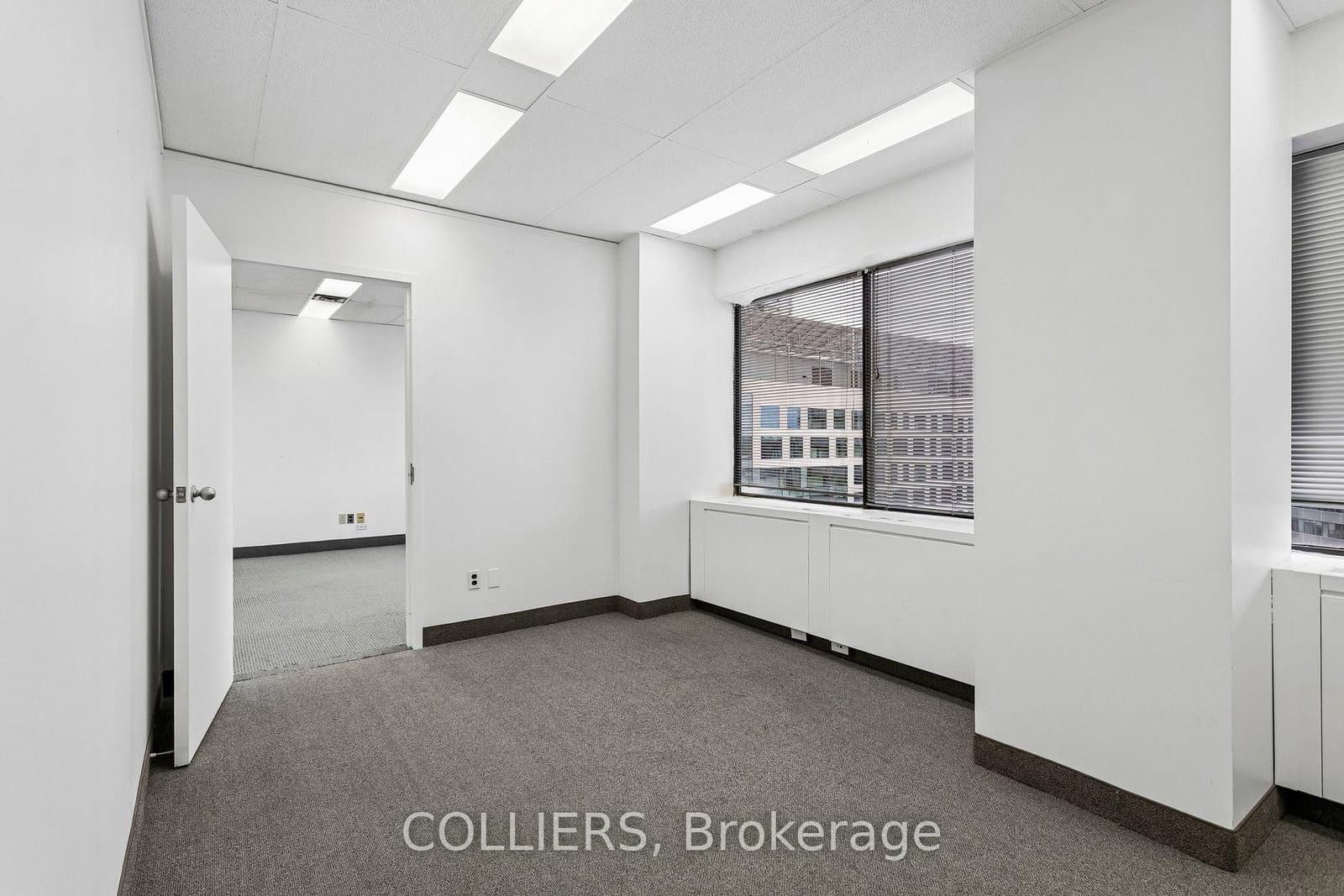 60 St Clair Avenue E, Unit 1006 thumbnail 22