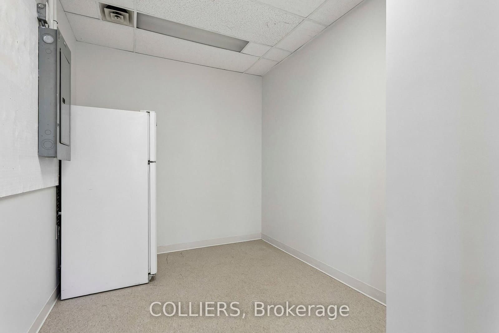 60 St Clair Avenue E, Unit 702 thumbnail 19