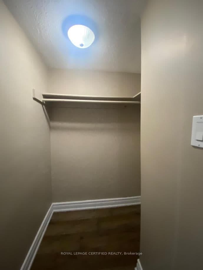 5 Shady Golfway, Unit 1610 thumbnail 14