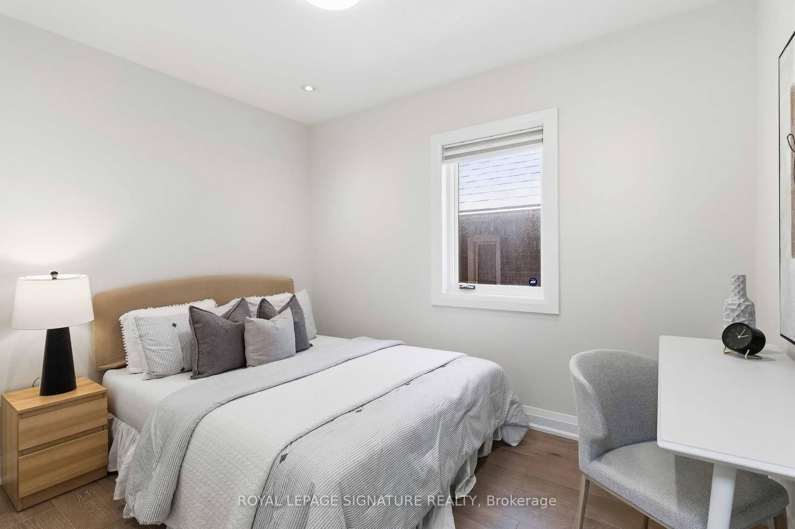 204 Richview Avenue thumbnail 34