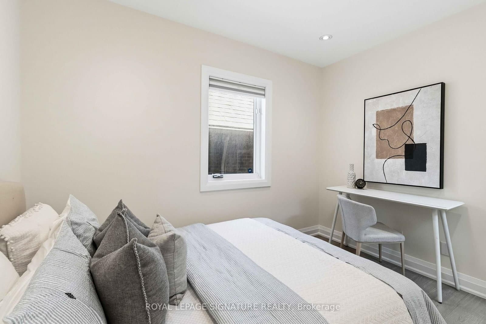 204 Richview Avenue thumbnail 35