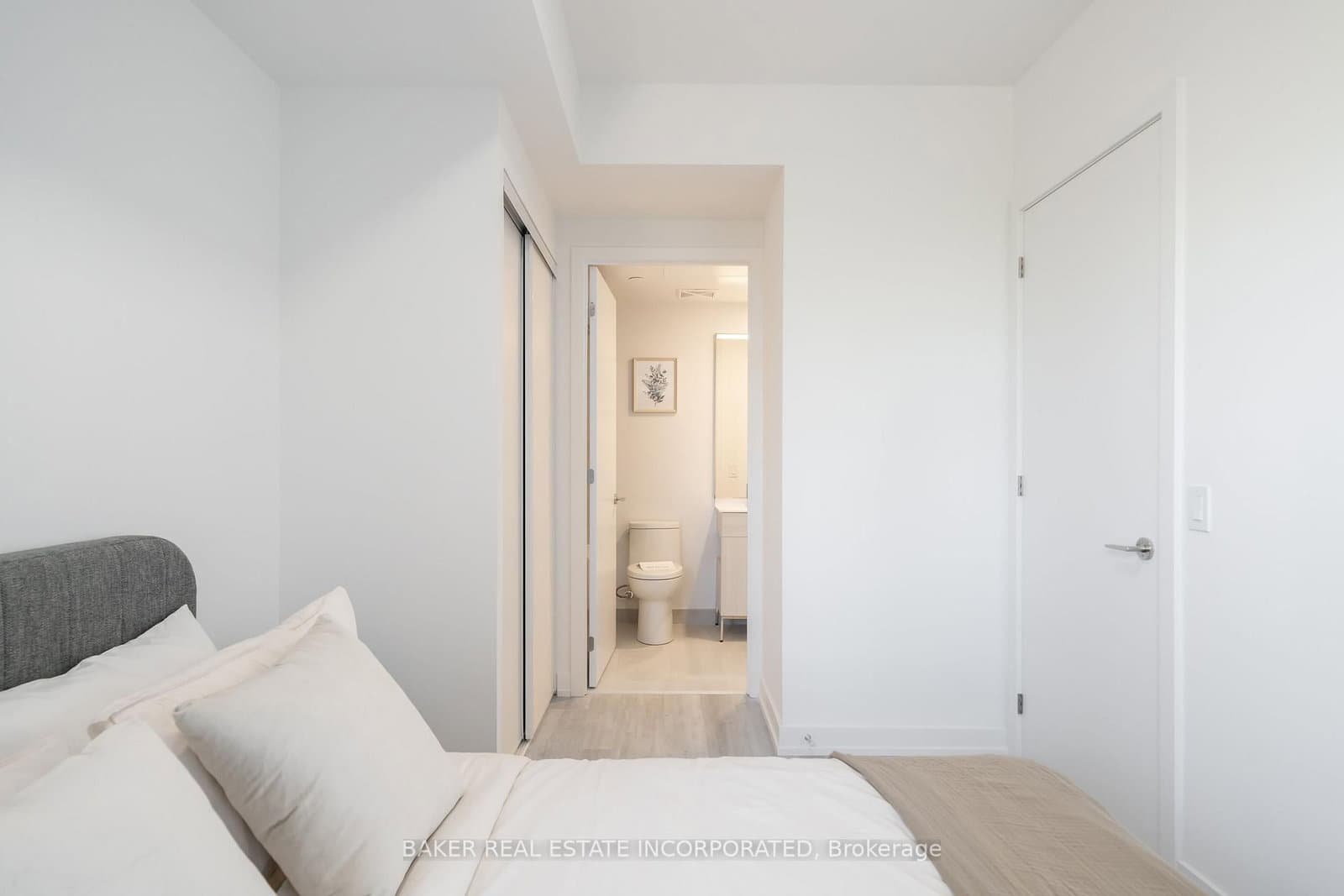 28 Eastern Avenue, Unit 824 thumbnail 12