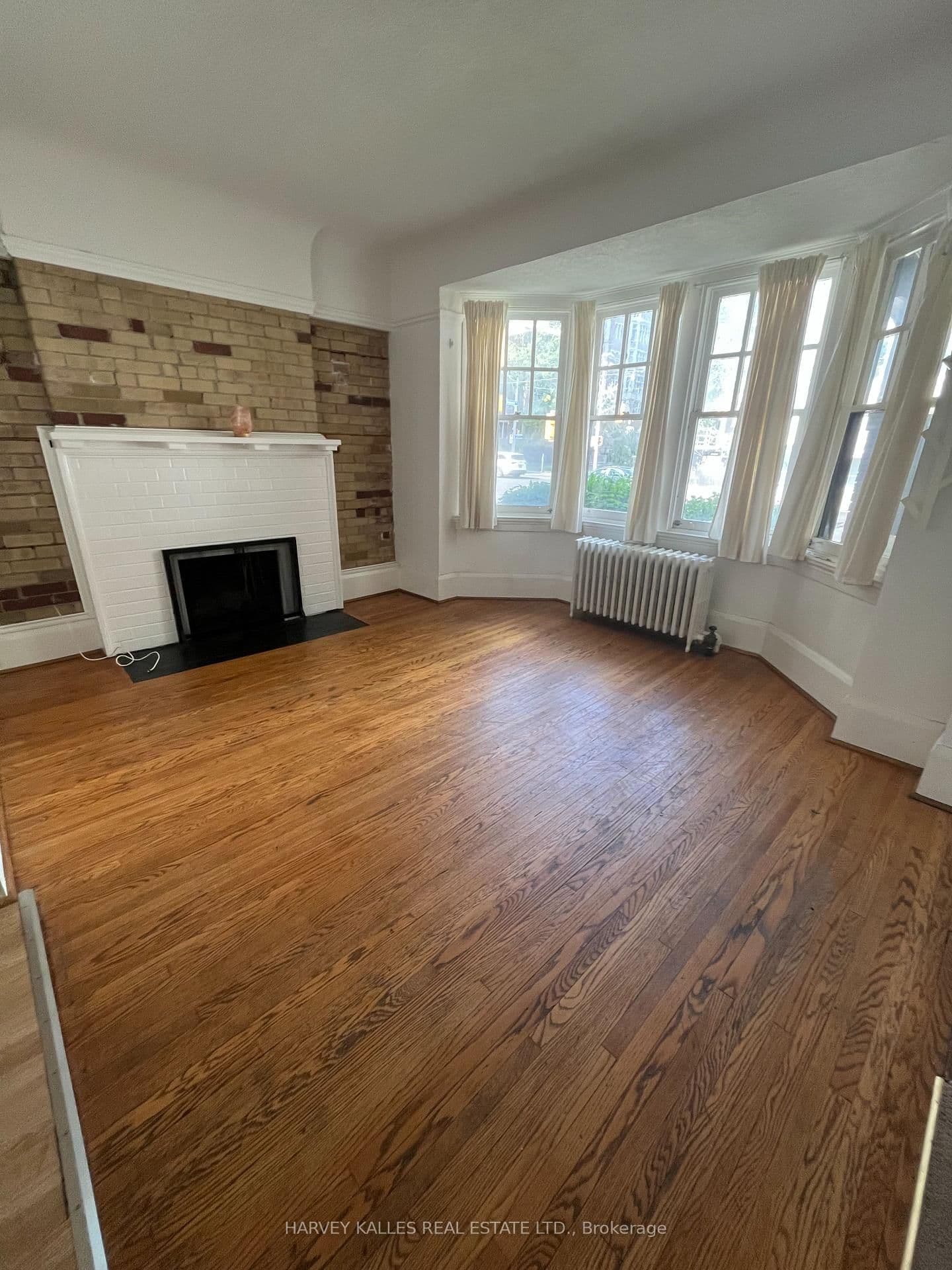 440 Avenue Road, Unit 2