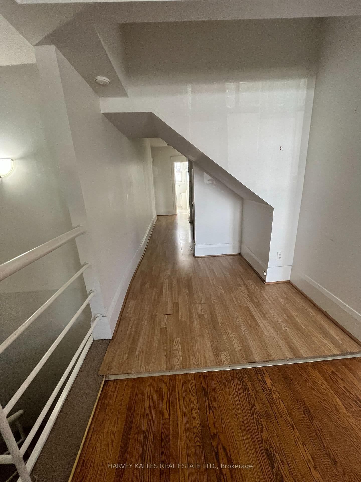 440 Avenue Road, Unit 2 thumbnail 6