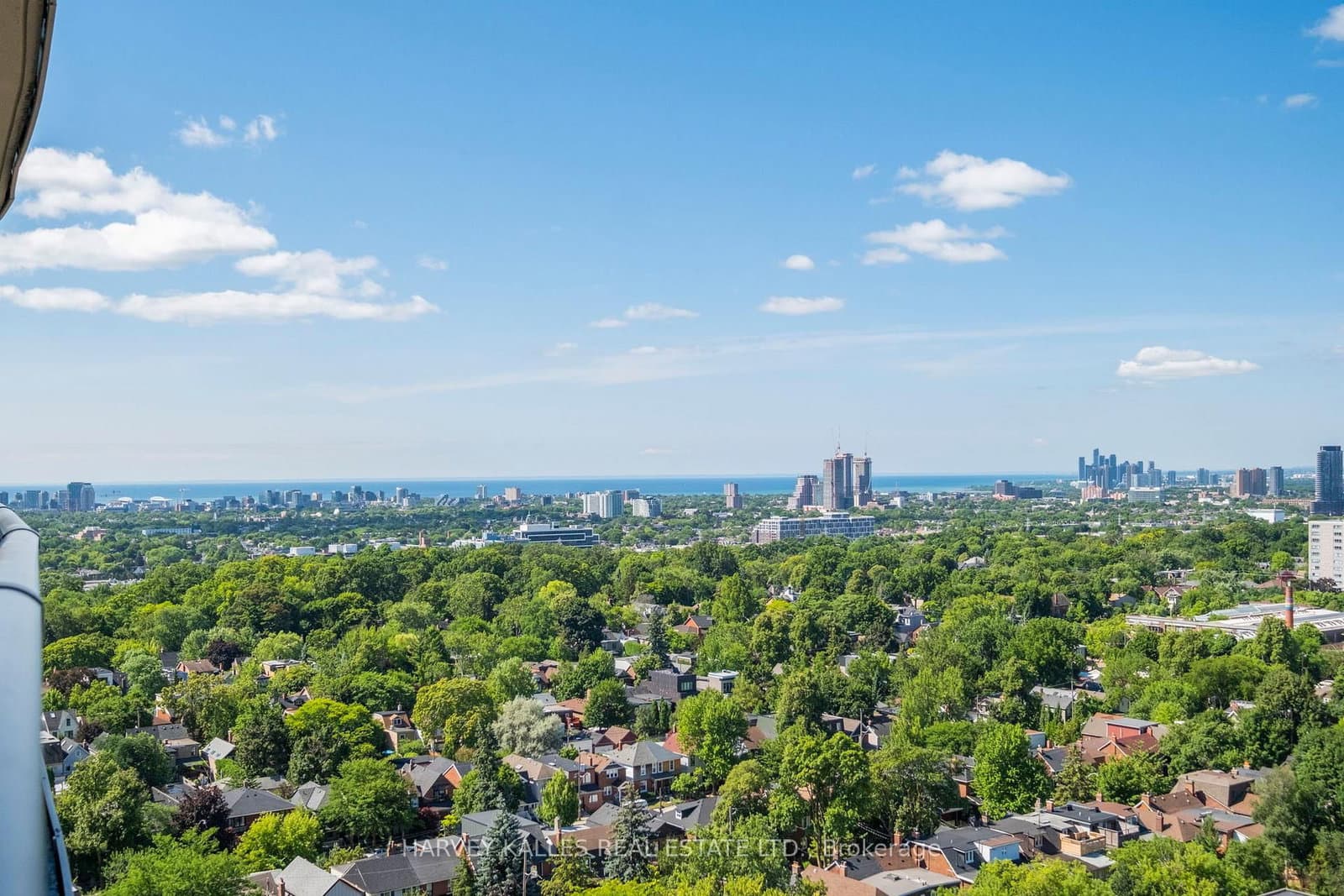 530 St Clair Avenue W, Unit 1602 thumbnail 13