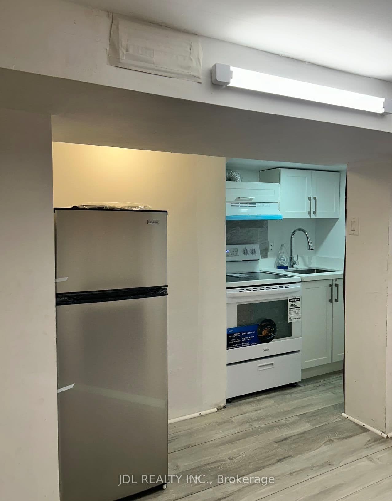 150 Banff Road, Unit Bsmt thumbnail 6