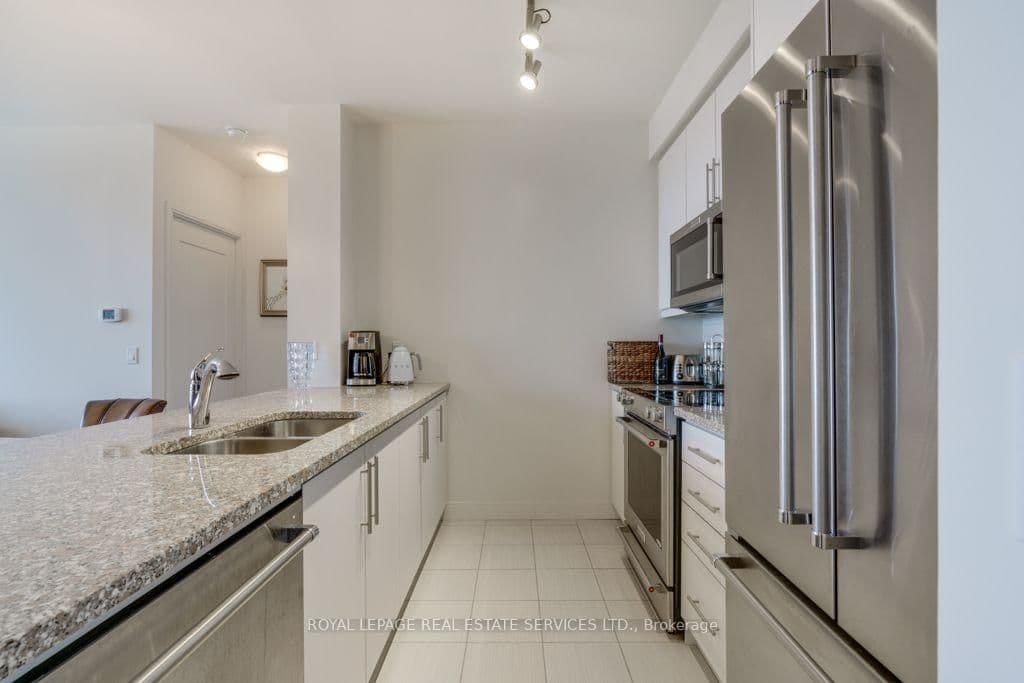 825 Church Street, Unit 2706 thumbnail 6