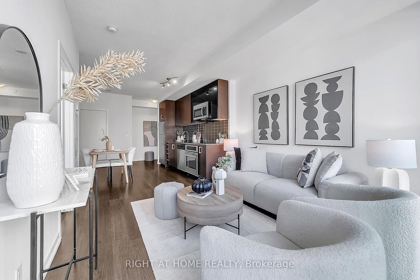98 Lillian Street, Unit # 916 thumbnail 12