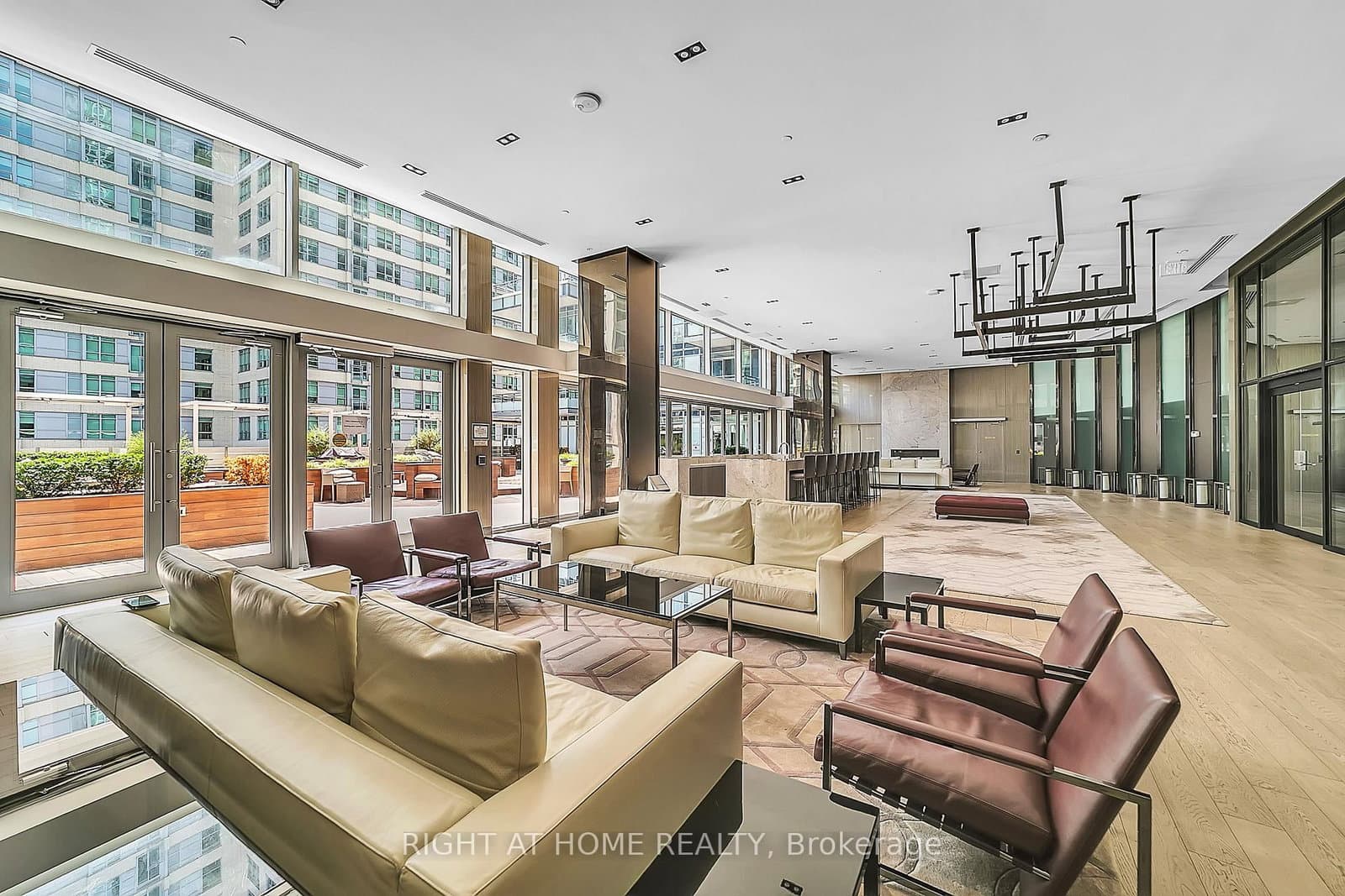 98 Lillian Street, Unit # 916 thumbnail 30
