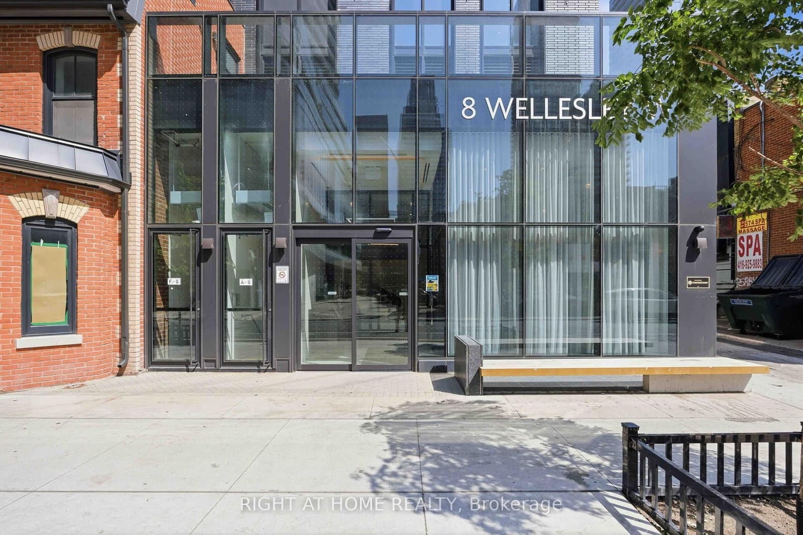 8 WELLESLEY Street W, Unit 5110 thumbnail 2