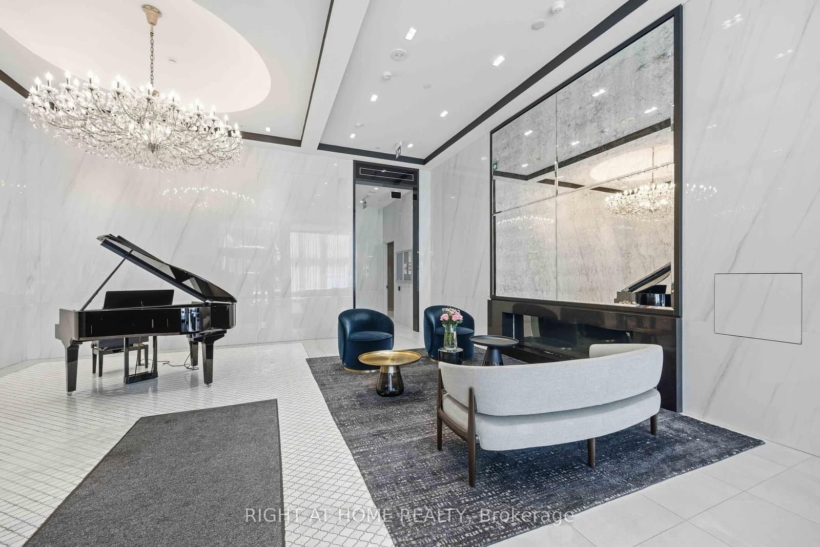 8 WELLESLEY Street W, Unit 5110 thumbnail 4