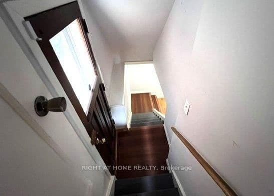 77 St Germain Avenue thumbnail 22