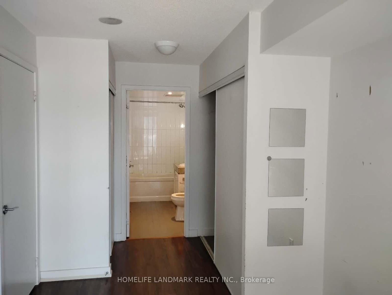 29 Singer Court, Unit 703 thumbnail 14