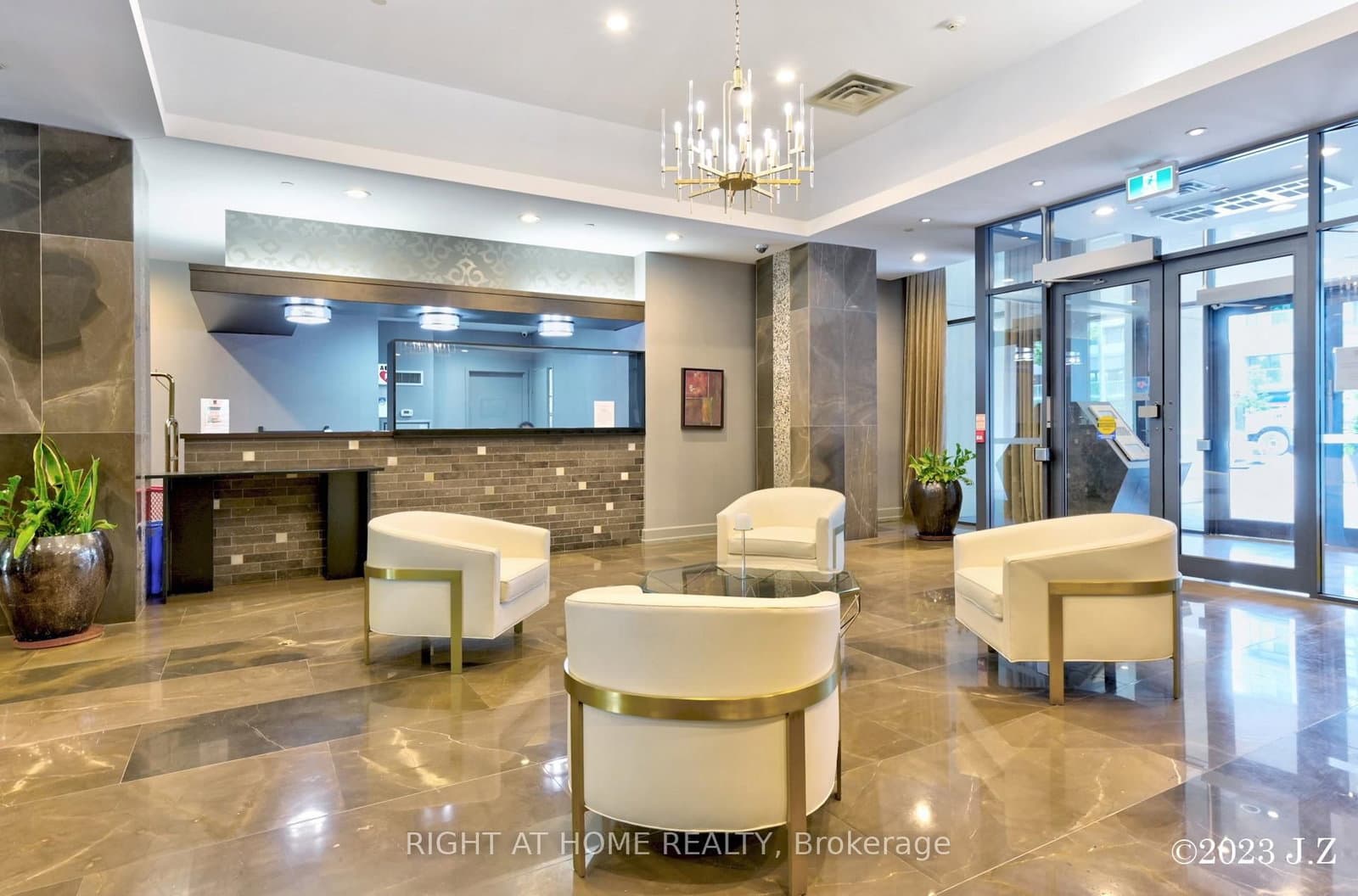 650 Sheppard Avenue E, Unit PH15 thumbnail 28
