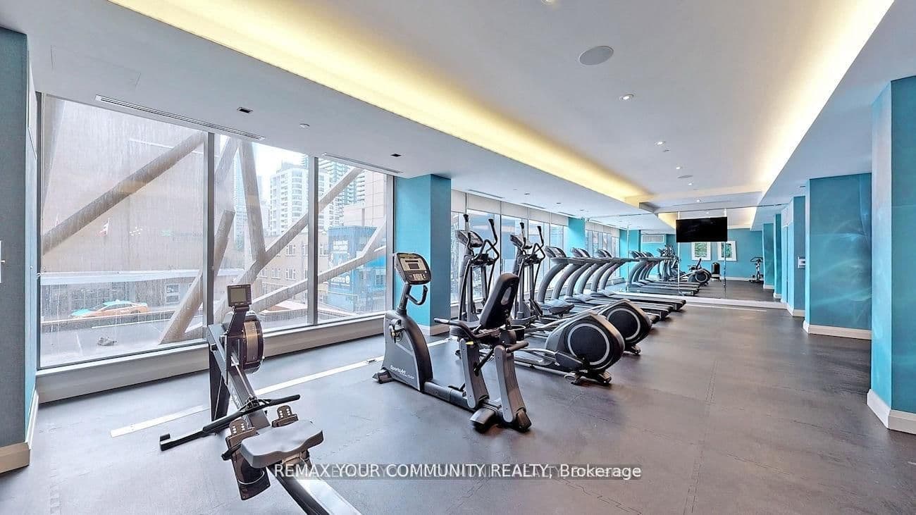 50 Wellesley Street E, Unit 302 thumbnail 22