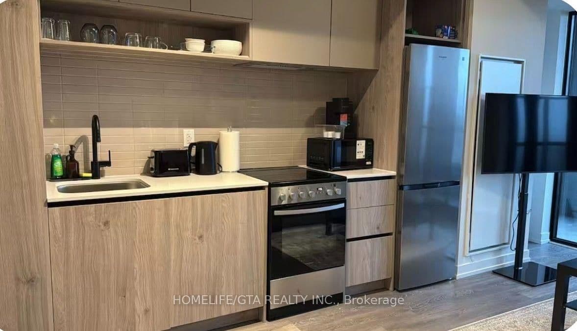 181 Sterling Road, Unit 1117 thumbnail 5