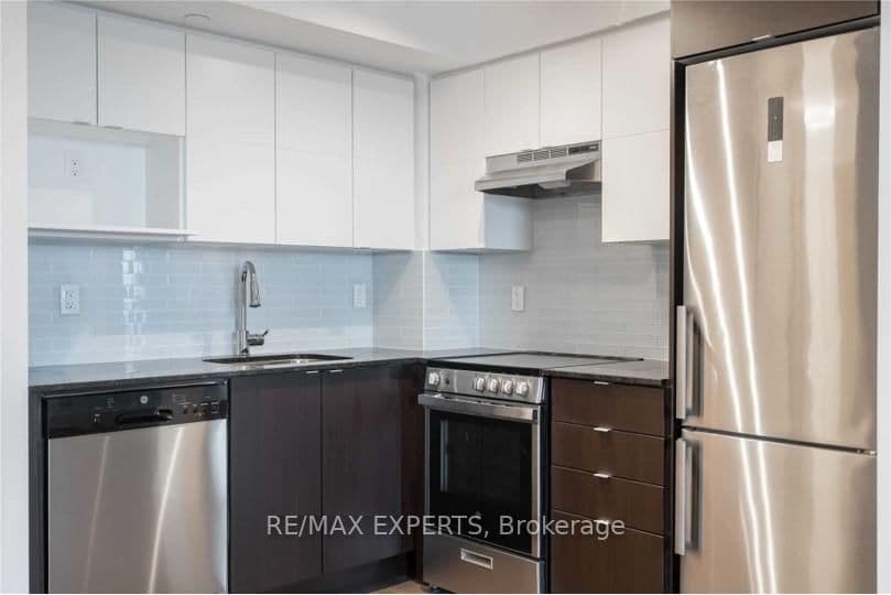 120 Varna Drive, Unit 317 thumbnail 6