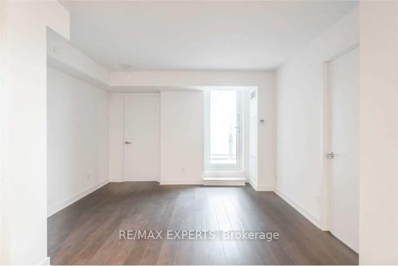 120 Varna Drive, Unit 317 thumbnail 9