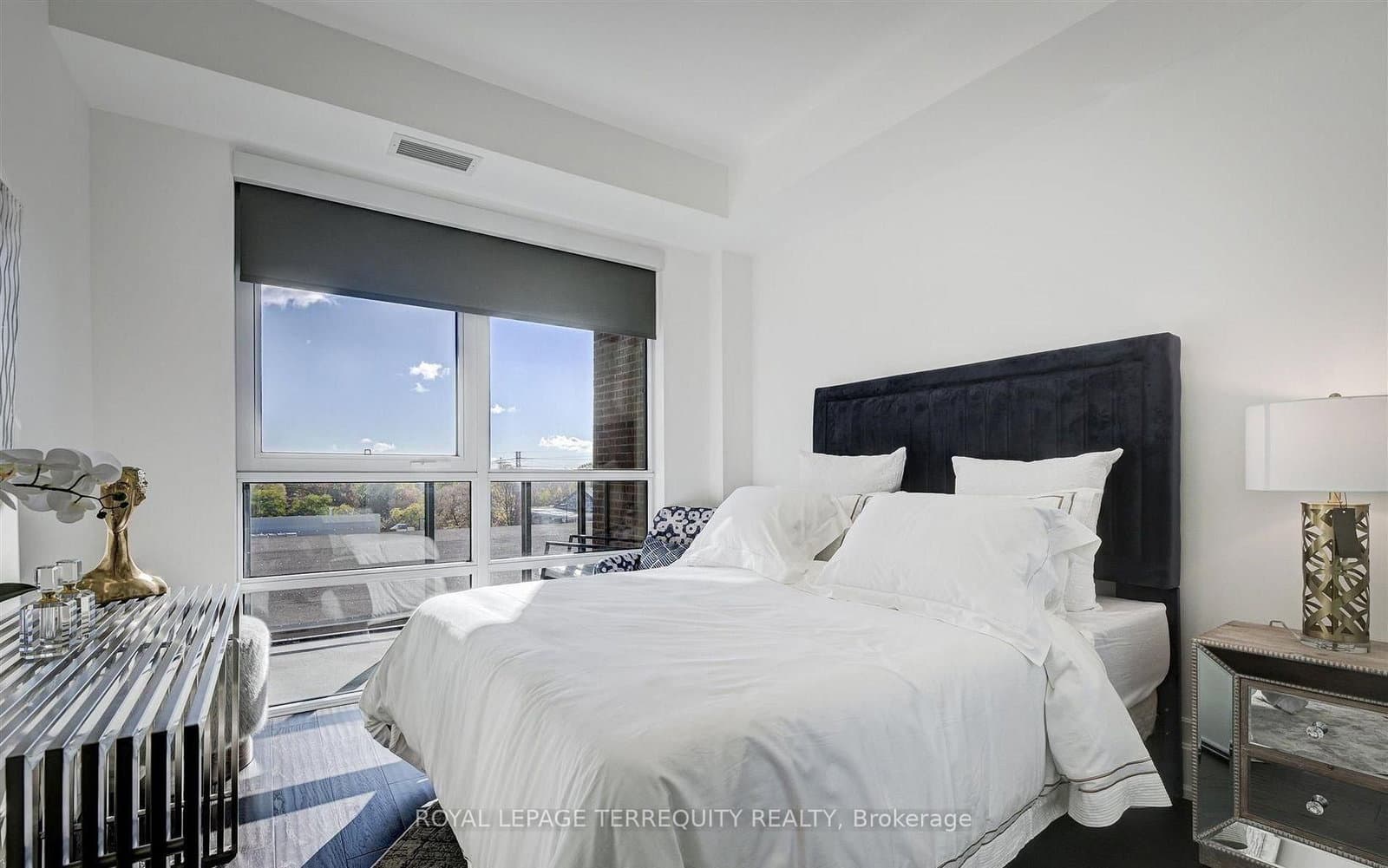 3 Southvale Drive, Unit 401 thumbnail 21