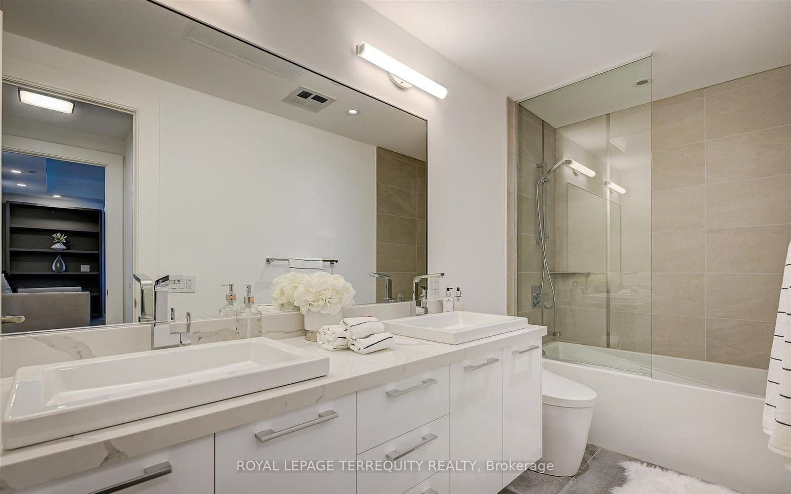 3 Southvale Drive, Unit 401 thumbnail 25