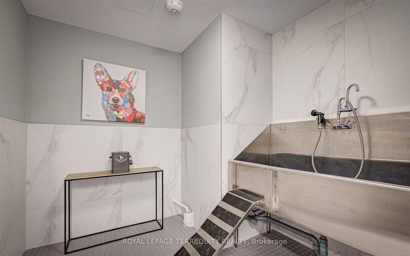 3 Southvale Drive, Unit 401 thumbnail 34