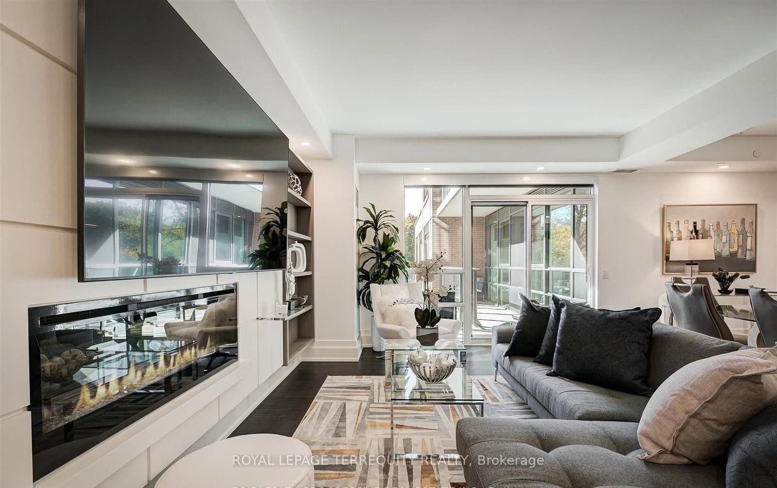 3 Southvale Drive, Unit 401 thumbnail 8
